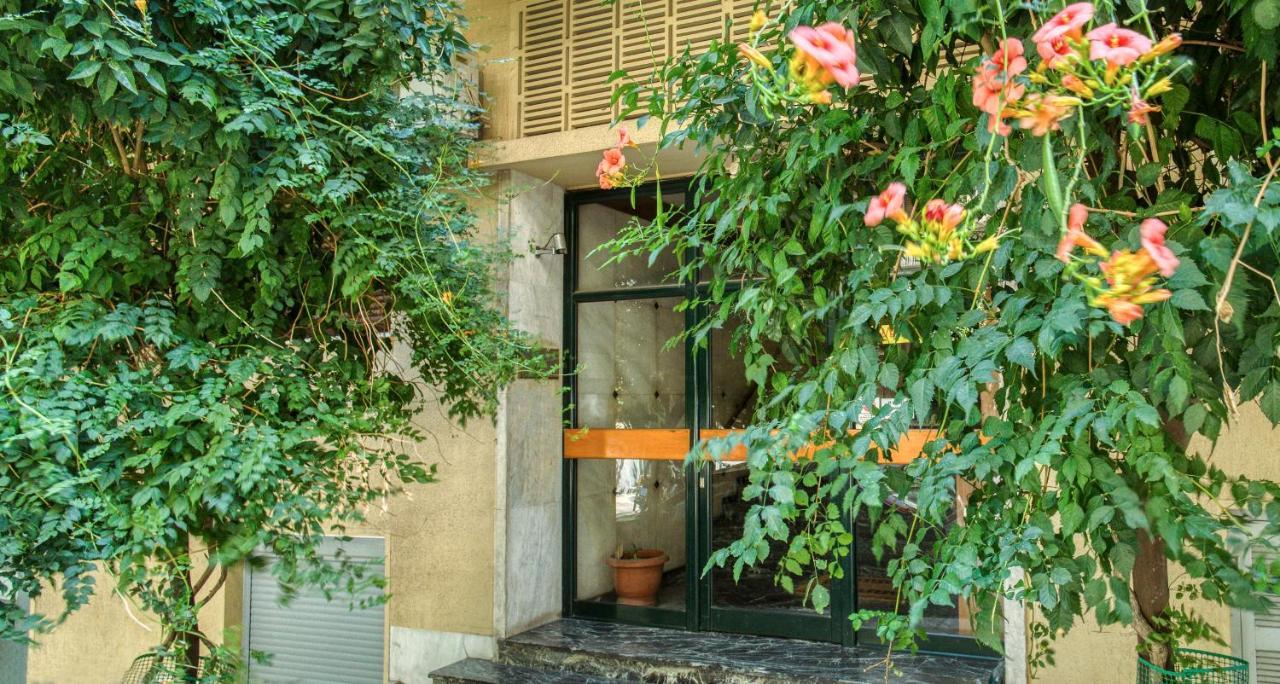 Elegant Light Two Bedroom Apartment In City Center 아테네 외부 사진